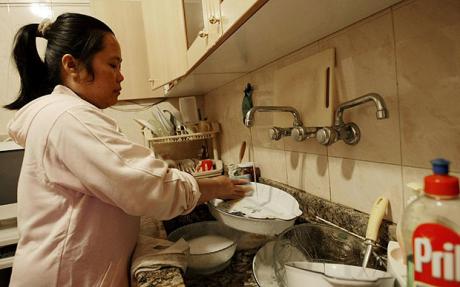30,000 foreign maids working in Cyprus
