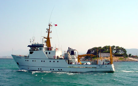 Turkish exploration vessel Piri Reis and warships from several countries in the south of Cyprus